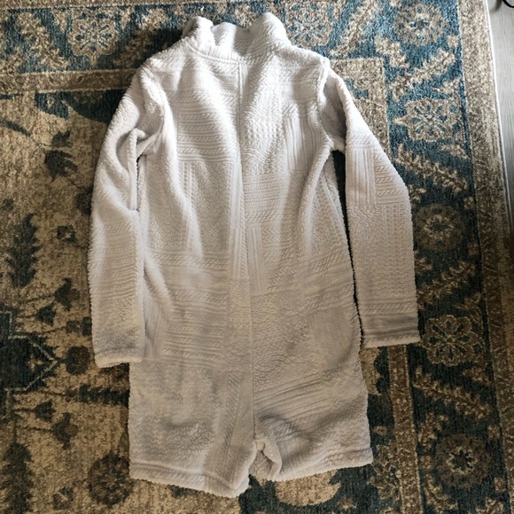 Fuzzy Sleep Romper - Picture 2 of 6